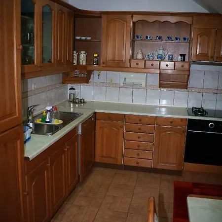 Aparthotel Prenociste 