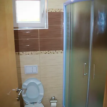 Aparthotel Prenociste 