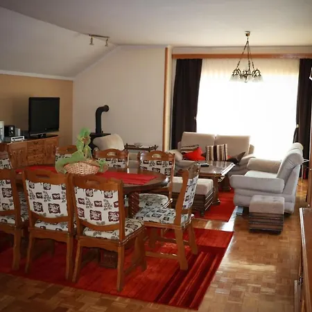 Aparthotel Prenociste 